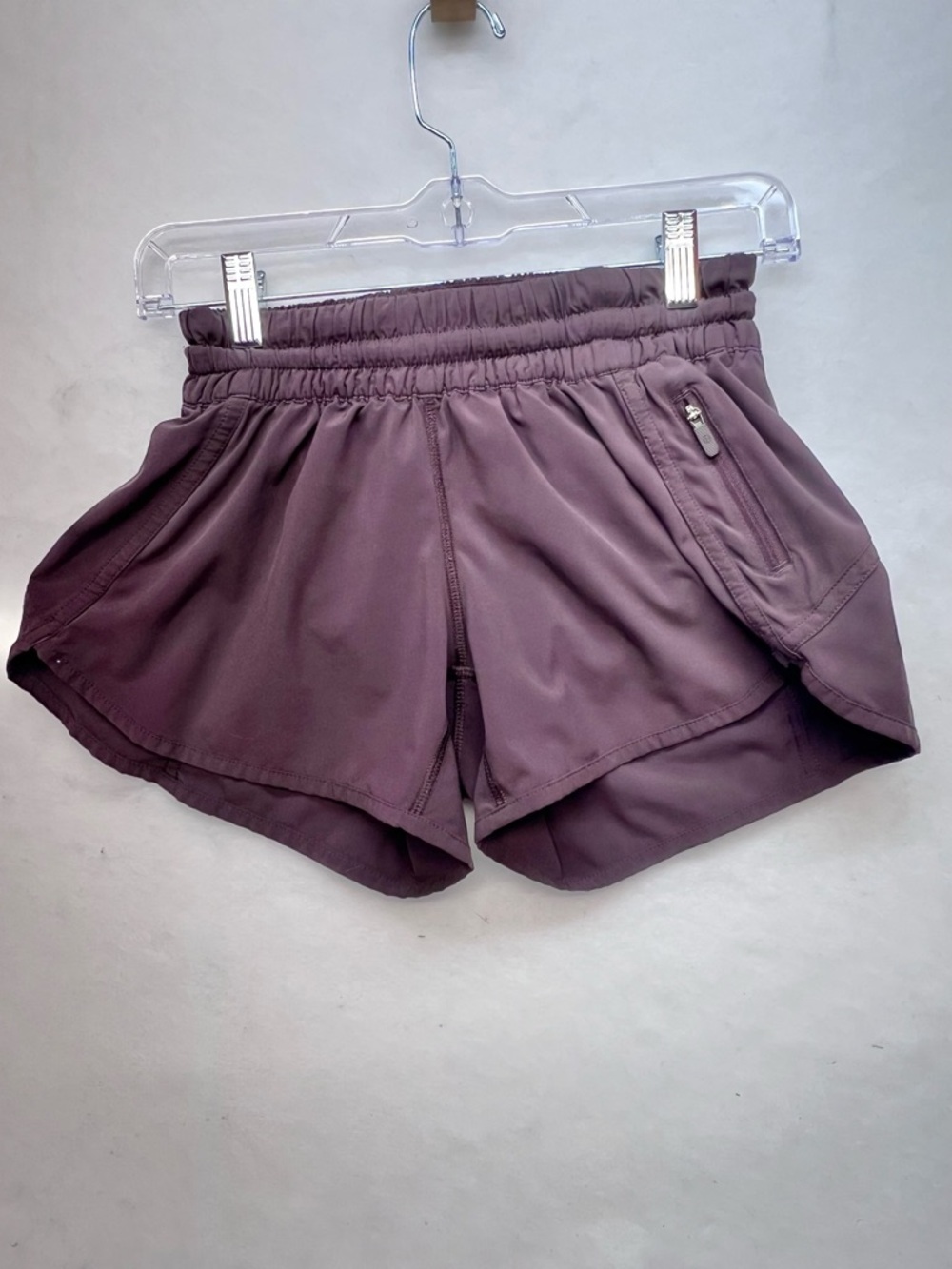 Lululemon Tracker Short V (4") Boysenberry, Sz 4 - Picture 3 of 10